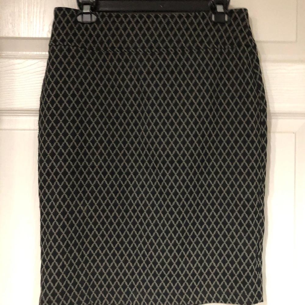 Stretchy geometric print pencil skirt